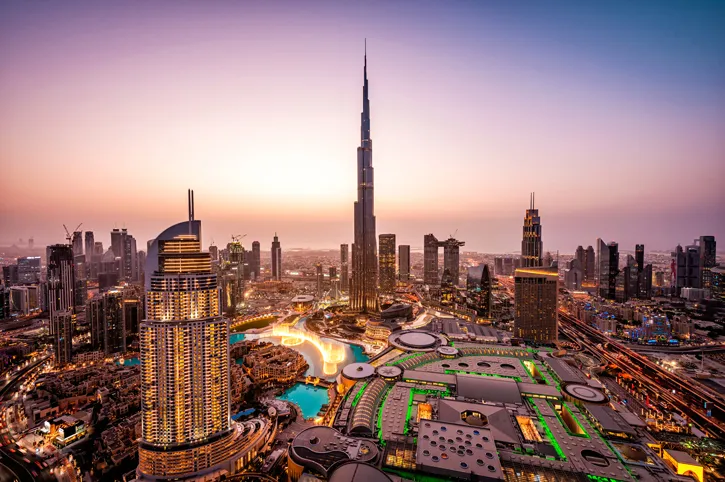 Dubai şehir manzarası ve Burj Khalifa